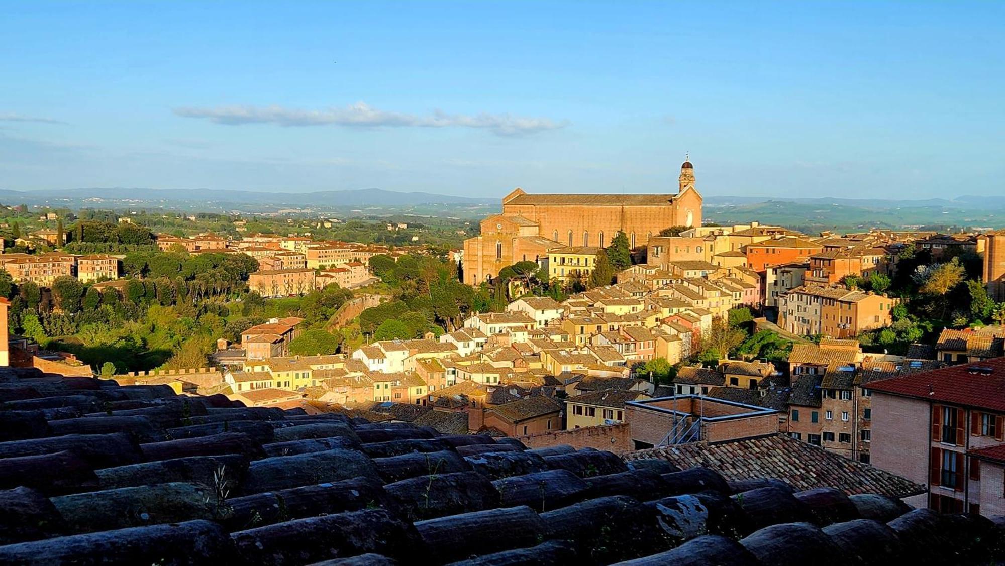 La Dimora Di Amedeo Lägenhet Siena Exteriör bild
